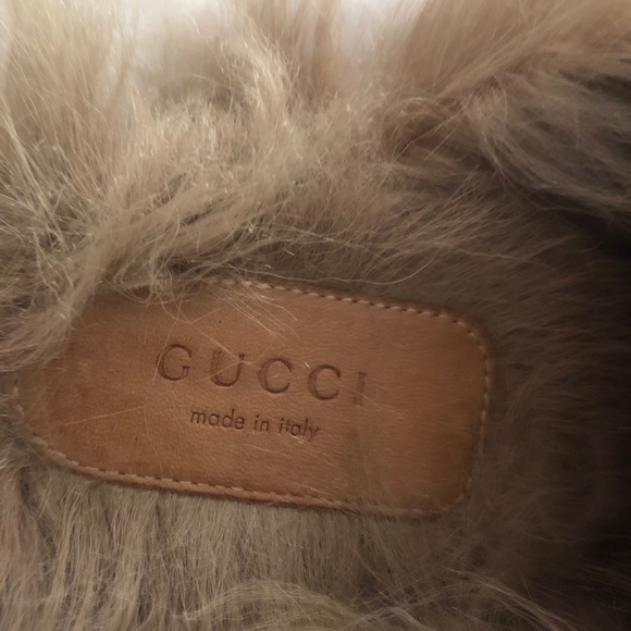 Authentic Gucci Slippers - Picture 2 of 3